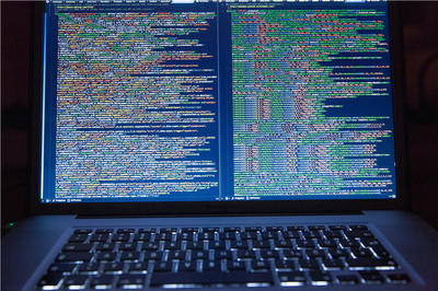 軟件研發(fā)的基石 基礎(chǔ)軟件開發(fā)的價值與挑戰(zhàn)